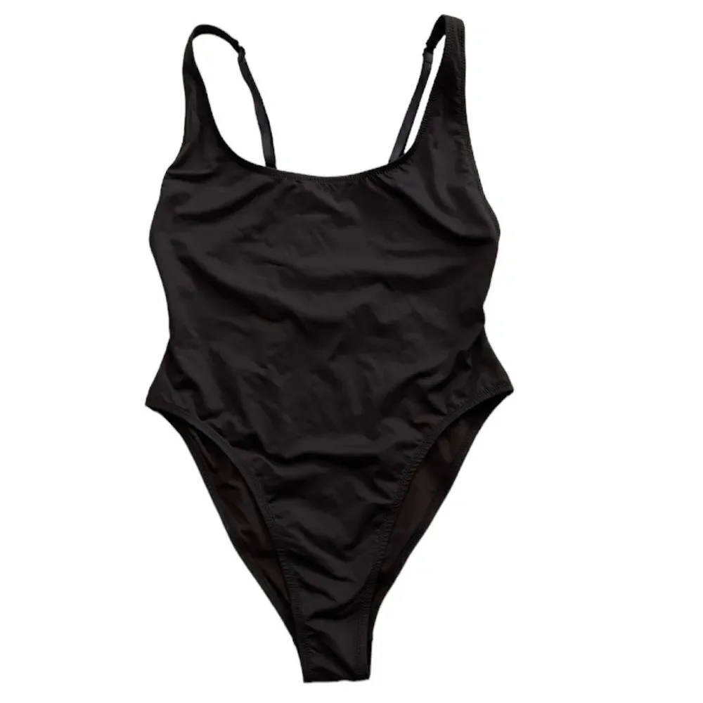 NWT SKIMS Scoop Neck One Piece In Onyx Black Sexy Cheeky Swimsuit